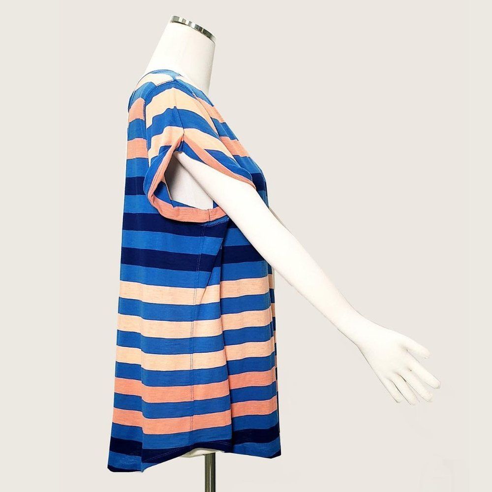 ** a.n.a Striped Tee - Picture 4 of 7